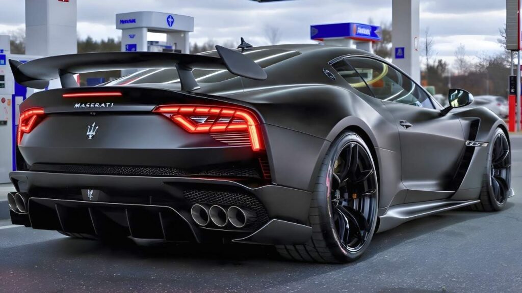 2026 Maserati MC20: Italian Elegance Meets Thunderous Power in a Stunning Supercar